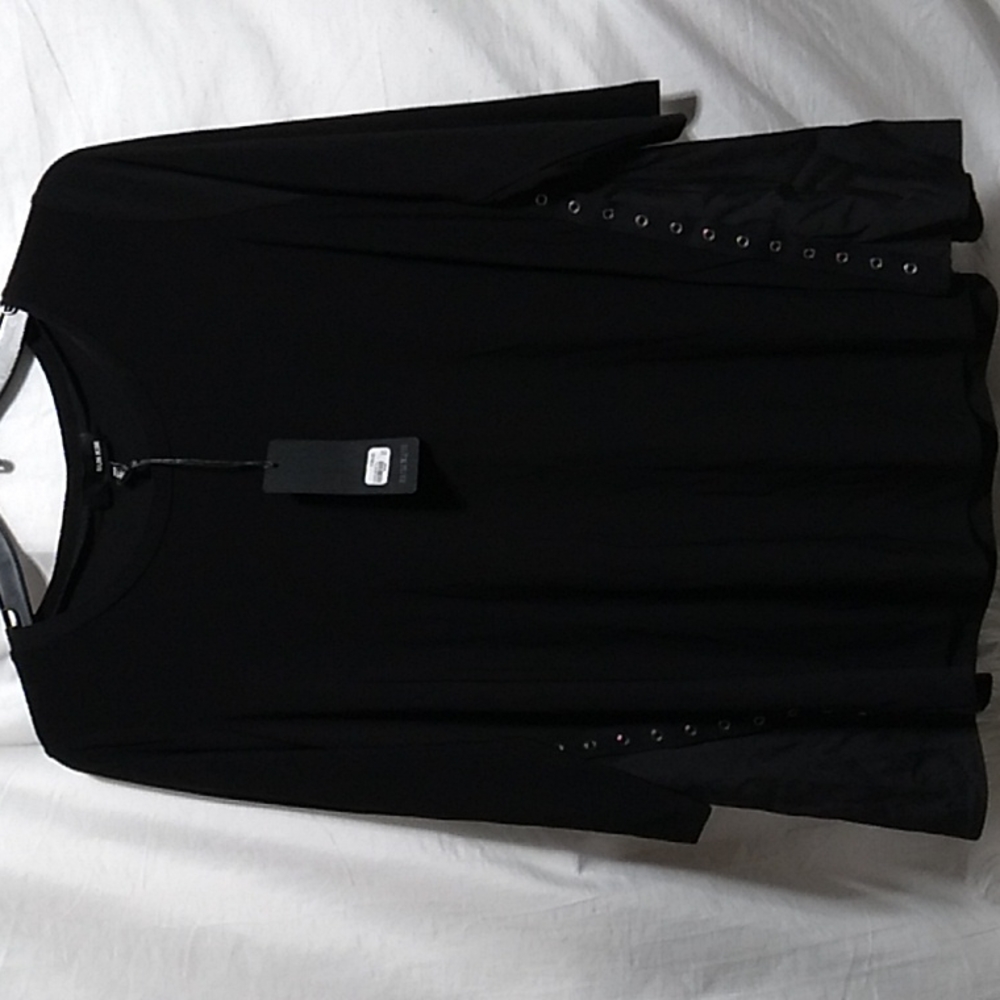 SALE! NWT Sun Kim Comfy Gina Classy Top Sz.XS Fits Bigger (BX20)